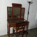 Tom & Jerry Bed & Breakfast 4*