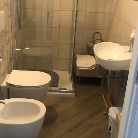 Bed & Breakfast Tom & Jerry Pisa