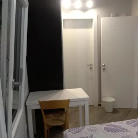 Tom & Jerry Bed and Breakfast Πίζα