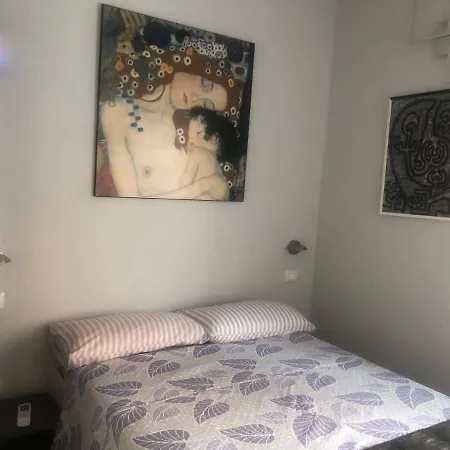 ベッド・アンド・ブレックファスト Tom & Jerry 3*